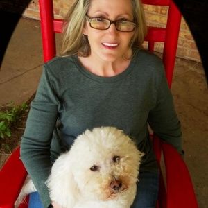 Meet your Posher, Janell